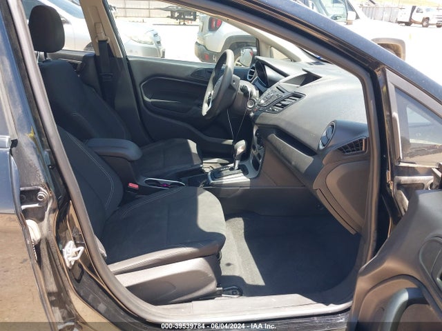 Ford FIESTA SE 2018 3FADP4BJ1JM117049 Image 5