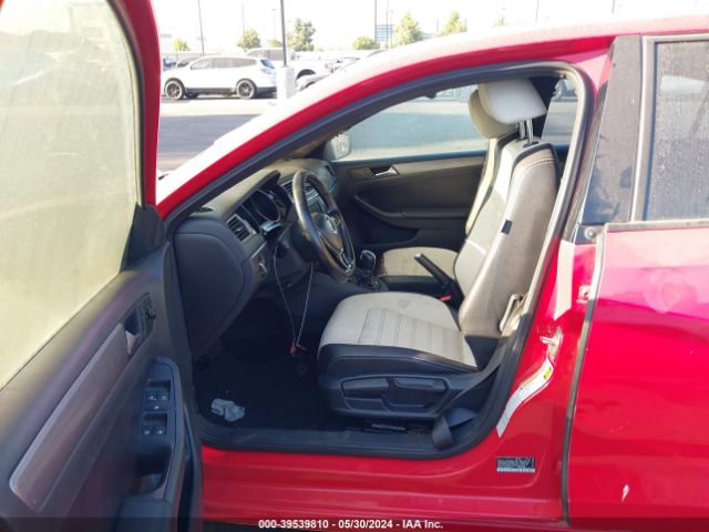 3VWD17AJXGM236173 Volkswagen Jetta 1.8t Sport