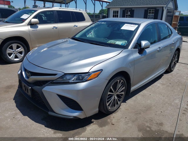 Toyota CAMRY SE 2020 4T1G11AK8LU962539 Image 2