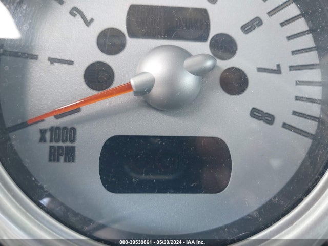 2006 MINI COOPER S WMWRE33526TN29536 Photo 6