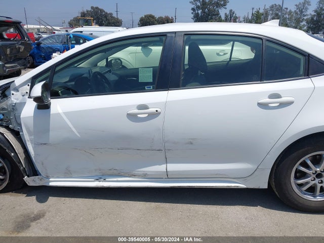 Toyota Corolla Hybrid Le 2021 JTDEAMDE3MJ006469 Image 15