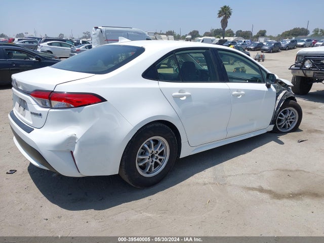 Toyota Corolla Hybrid Le 2021 JTDEAMDE3MJ006469 Image 4