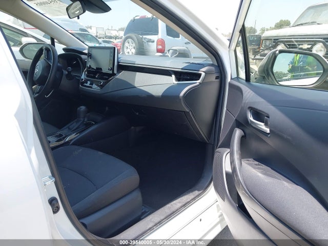 Toyota Corolla Hybrid Le 2021 JTDEAMDE3MJ006469 Image 5