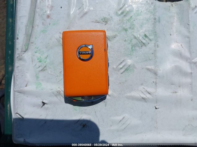 2022 VOLVO XC40 RECHARGE PURE ELECTRIC YV4ED3UB5N2760649 Photo 10