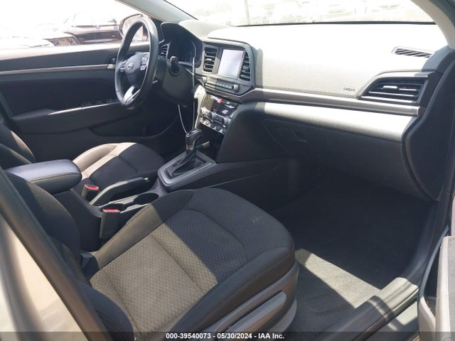 Hyundai Elantra Value Edition 2020 5NPD84LF3LH601198 Image 5