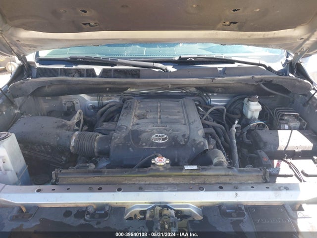 5TFHY5F1XJX726918 Toyota Tundra Limited 5.7l V8