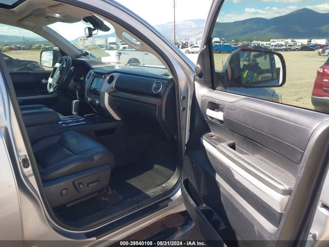 5TFHY5F1XJX726918 Toyota Tundra Limited 5.7l V8
