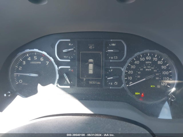 5TFHY5F1XJX726918 Toyota Tundra Limited 5.7l V8