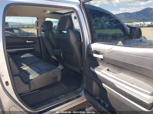 5TFHY5F1XJX726918 Toyota Tundra Limited 5.7l V8