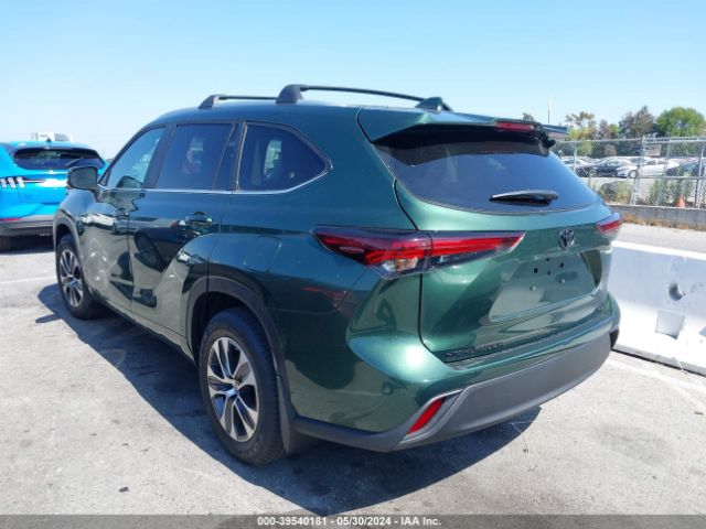 5TDKDRAH3RS531371 Toyota Highlander Xle
