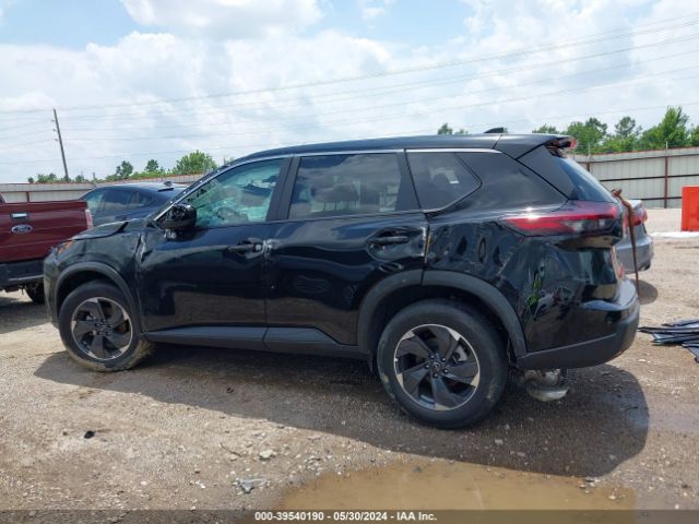 5N1BT3BA7RC697343 Nissan Rogue Sv Fwd