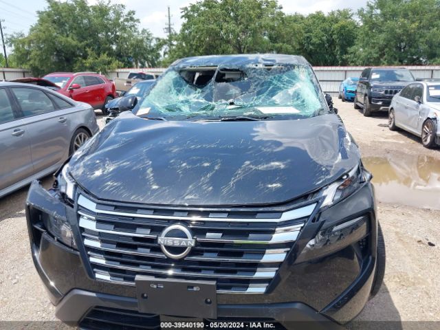 5N1BT3BA7RC697343 Nissan Rogue Sv Fwd