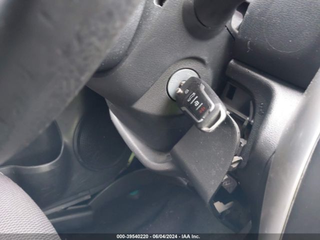 3N1CN7AP5GL864769 Nissan Versa 1.6 Sv