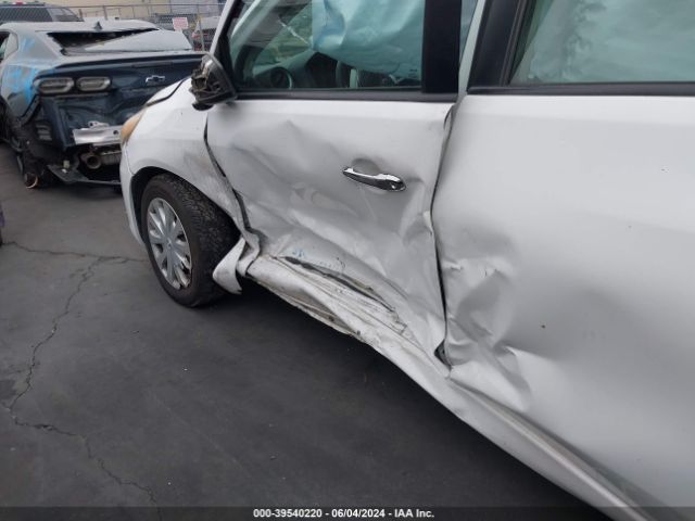 3N1CN7AP5GL864769 Nissan Versa 1.6 Sv