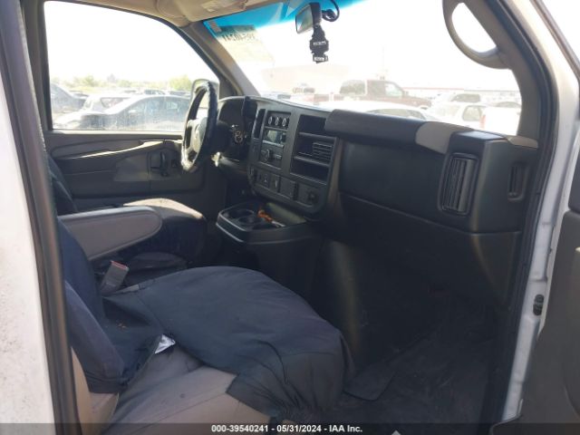 1GCWGFCF3F1237982 Chevrolet Express 2500 Work Van