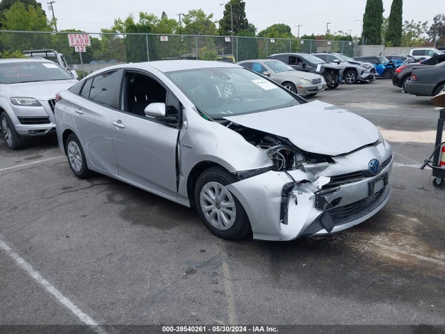 Toyota Prius Le 2019 JTDKARFU4K3083180 главное изображение