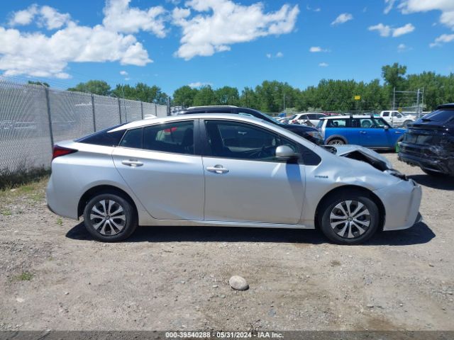 JTDL9MFU3N3037635 Toyota Prius Le Awd-e
