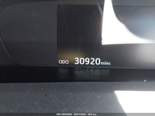 JTDL9MFU3N3037635 Toyota Prius Le Awd-e