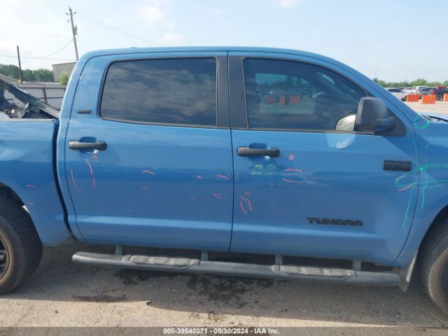 5TFEY5F12MX272221 Toyota Tundra Sr5