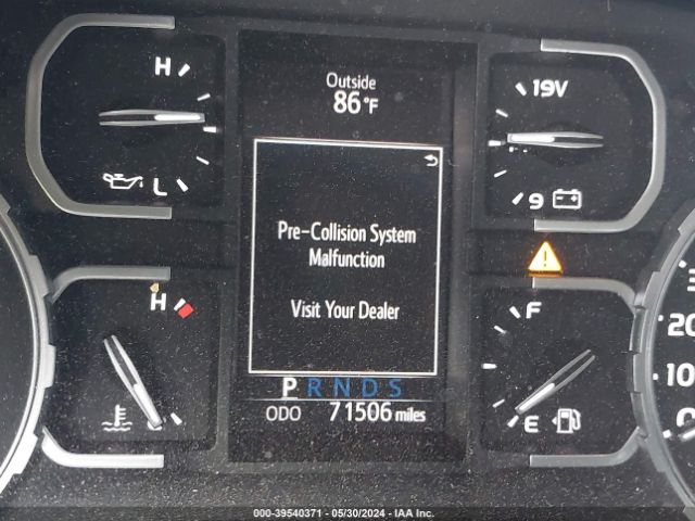 5TFEY5F12MX272221 Toyota Tundra Sr5