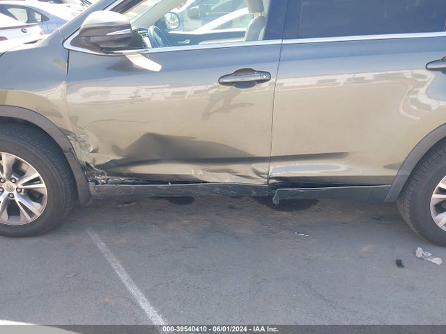 Toyota Highlander Xle V6 2014 5TDKKRFH2ES019271 Image 6