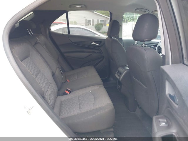 Chevrolet EQUINOX LT 2018 2GNAXSEV7J6191819 Image 8