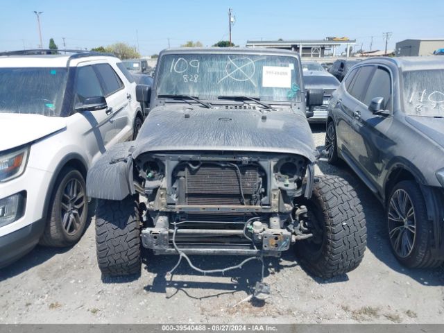 1C4BJWDG5HL599343 Jeep Wrangler Unlimited Sport 4x4