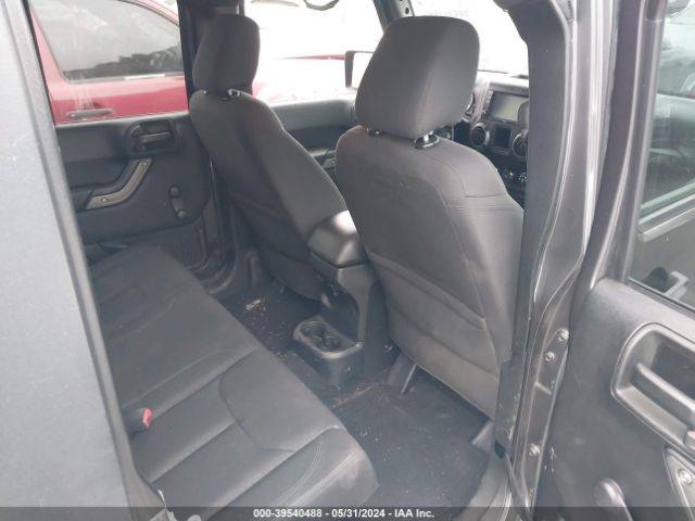 1C4BJWDG5HL599343 Jeep Wrangler Unlimited Sport 4x4
