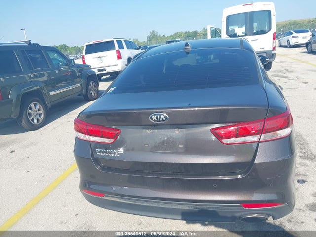KIA Optima Lx 2018 KNAGT4L30J5234577 Image 16