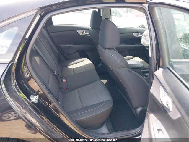 KIA Forte Lxs 2022 3KPF24AD4NE417360 Image 8