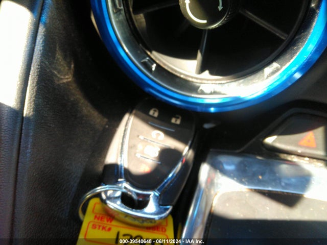 Chevrolet Camaro 2lt 2016 1G1FD1RX8G0163678 Image 11