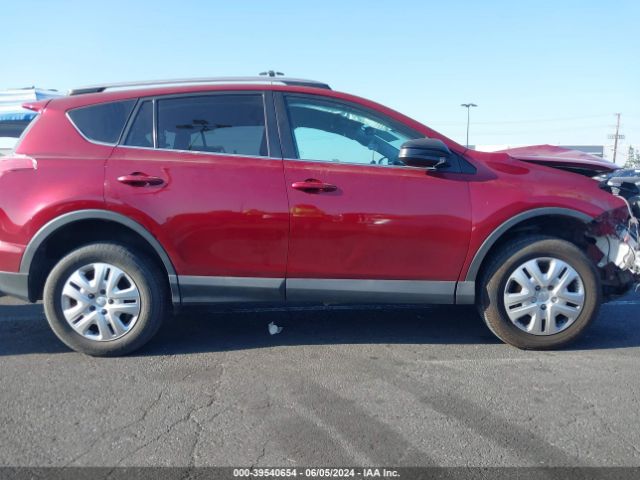 2T3ZFREVXJW489390 Toyota RAV4 LE