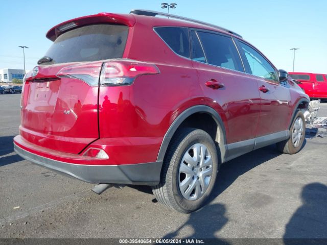 2T3ZFREVXJW489390 Toyota RAV4 LE