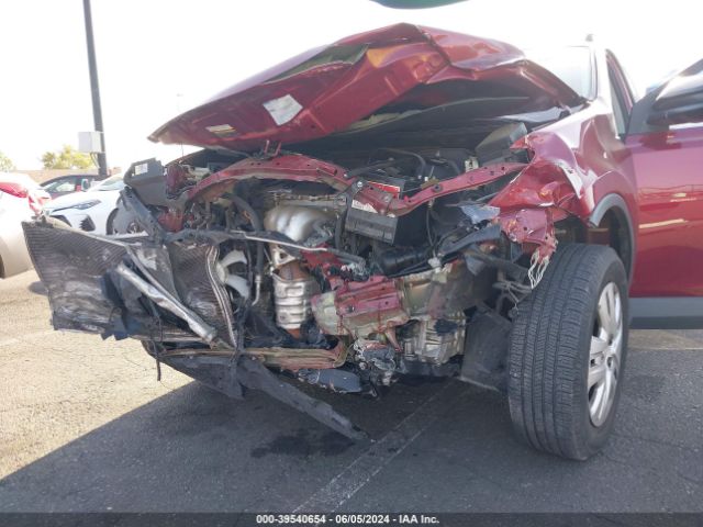 2T3ZFREVXJW489390 Toyota RAV4 LE