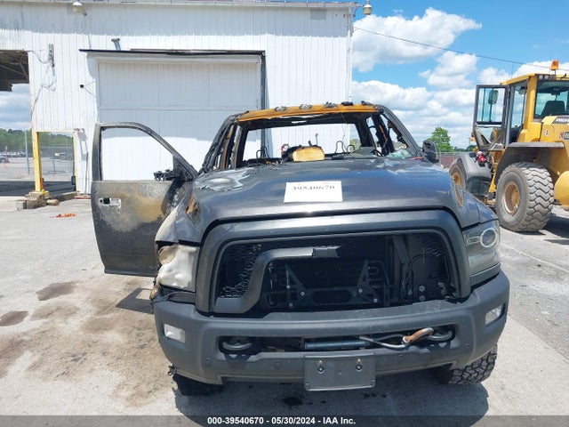 3C6TR5EJ5JG274512 RAM 2500 Power Wagon  4x4 6'4 Box