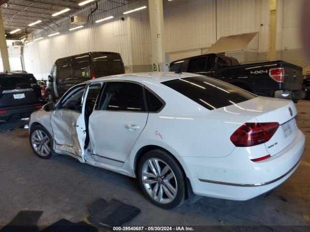 1VWCT7A35HC032696 Volkswagen Passat 1.8t Sel Premium