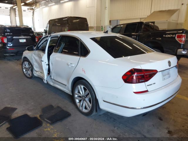 1VWCT7A35HC032696 Volkswagen Passat 1.8t Sel Premium