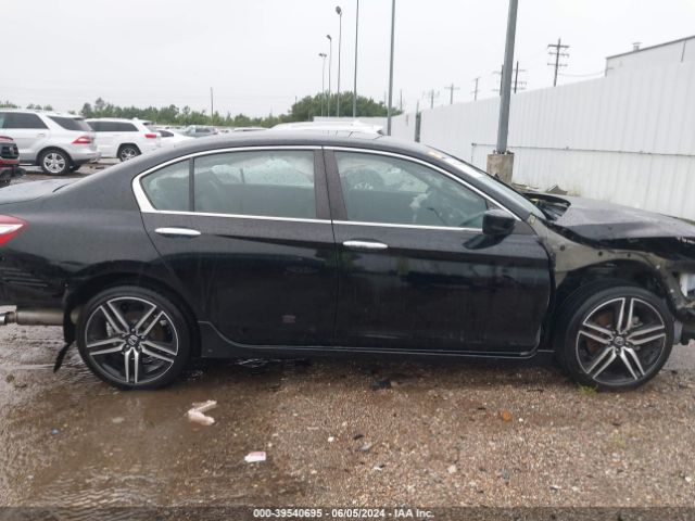1HGCR2F67HA008212 Honda Accord Sport