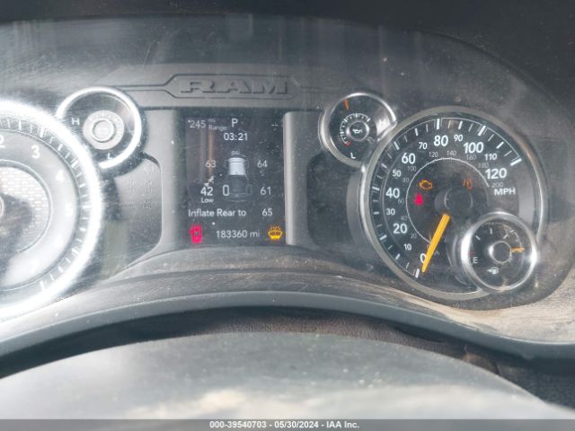 3C6UR4HJ3KG548107 RAM 2500