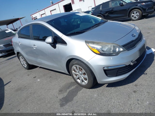 2016 KNADM4A30G6625802 main image