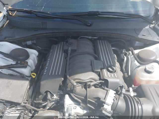 2C3CCAPJ6PH512025 Chrysler 300 300c