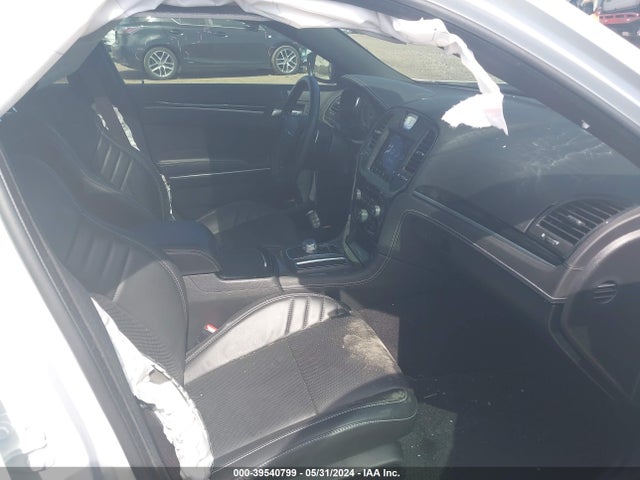 2C3CCAPJ6PH512025 Chrysler 300 300c