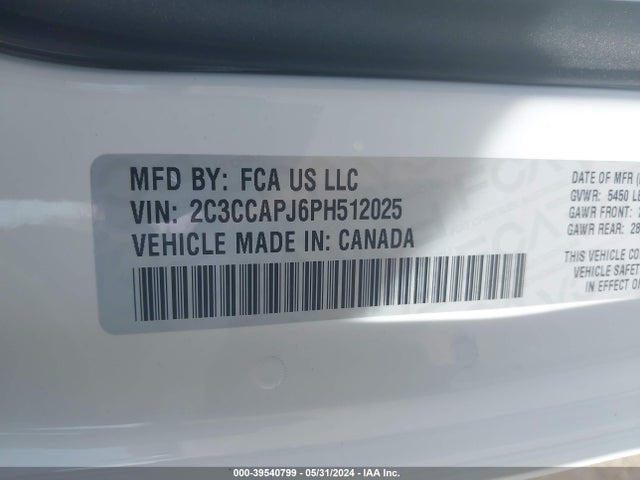2C3CCAPJ6PH512025 Chrysler 300 300c