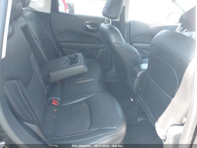 3C4NJDBB4KT840331 Jeep Compass Latitude 4x4