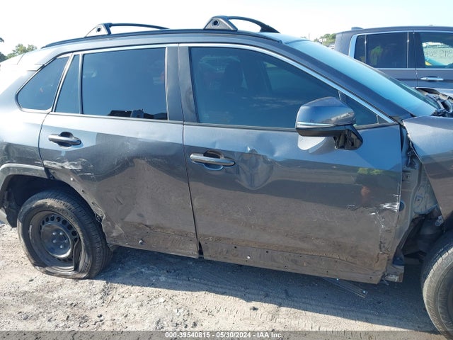 Toyota RAV4 LE 2020 2T3K1RFVXLC068918 Image 13