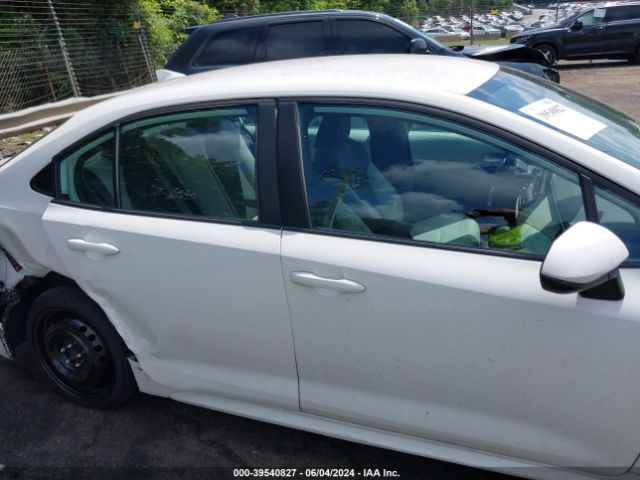 5YFEPRAE3LP107716 Toyota COROLLA LE