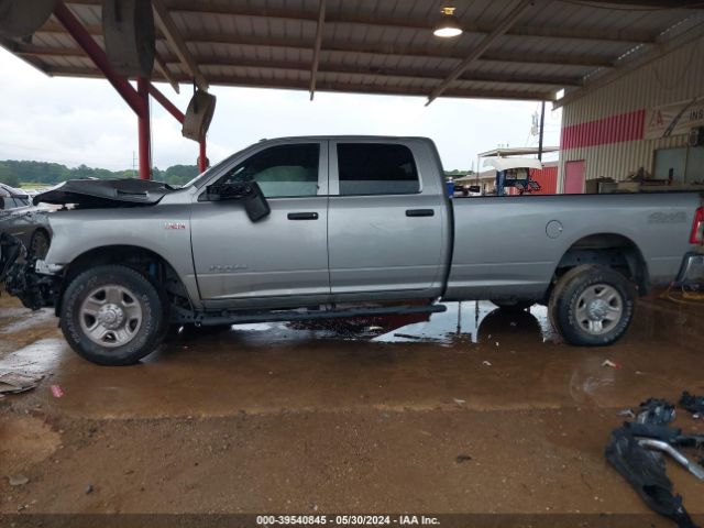 3C6UR5HJ1NG167849 RAM 2500