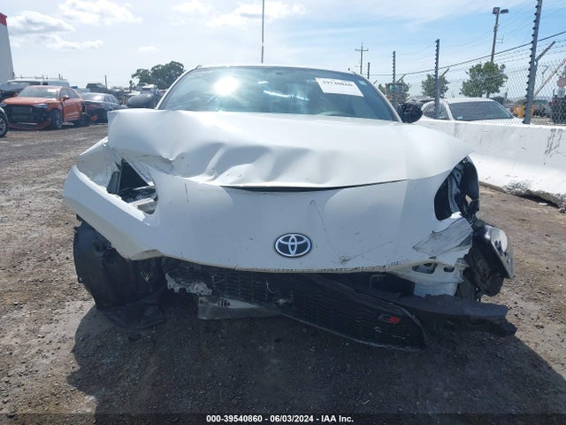 Toyota GR86 2023 JF1ZNBC17P8750604 Image 6