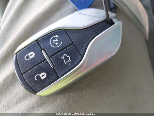 ZAM56YPMXN1388427 Maserati Quattroporte Modena