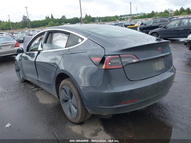 Tesla Model 3 Long Range/mid Range 2018 5YJ3E1EA3JF102112 Image 3